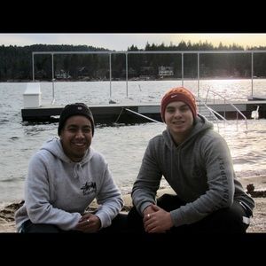 Meet your Posher, Justin